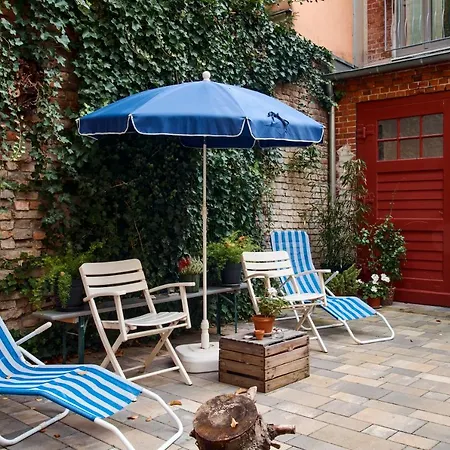 Beautiful And Cozy Remise For Up To 6 Guests Daire *