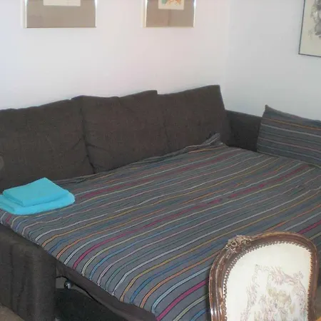 Beautiful And Cozy Remise For Up To 6 Guests Berlin