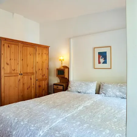Beautiful And Cozy Remise For Up To 6 Guests * Berlim