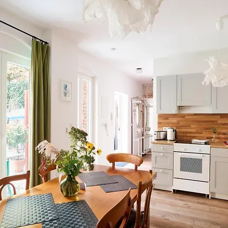 Beautiful And Cozy Remise For Up To 6 Guests *