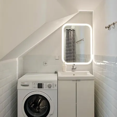 Beautiful And Cozy Remise For Up To 6 Guests Apartment