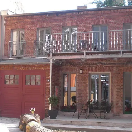 Beautiful And Cozy Remise For Up To 6 Guests Daire