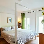 Beautiful And Cozy Remise For Up To 6 Guests
