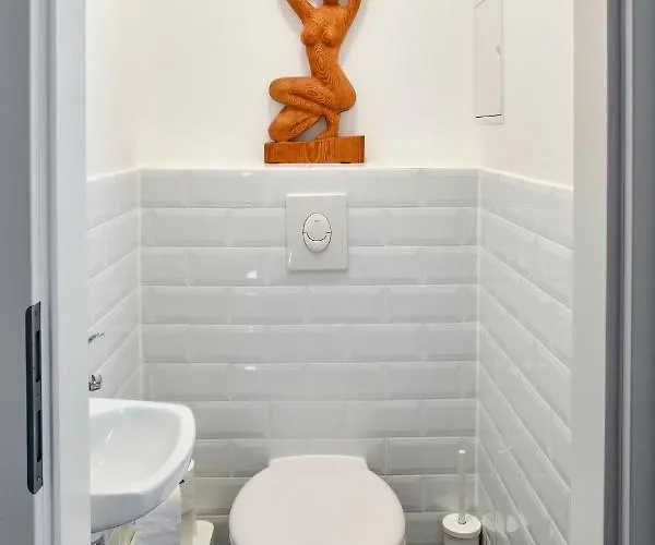 Beautiful And Cozy Remise For Up To 6 Guests *